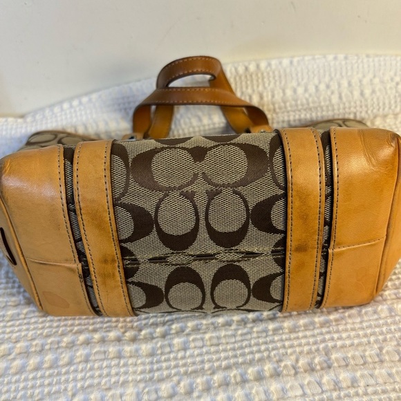 Coach Brown & Tan Hamptons Market Mini Signature Tote Bag - Picture 9 of 16